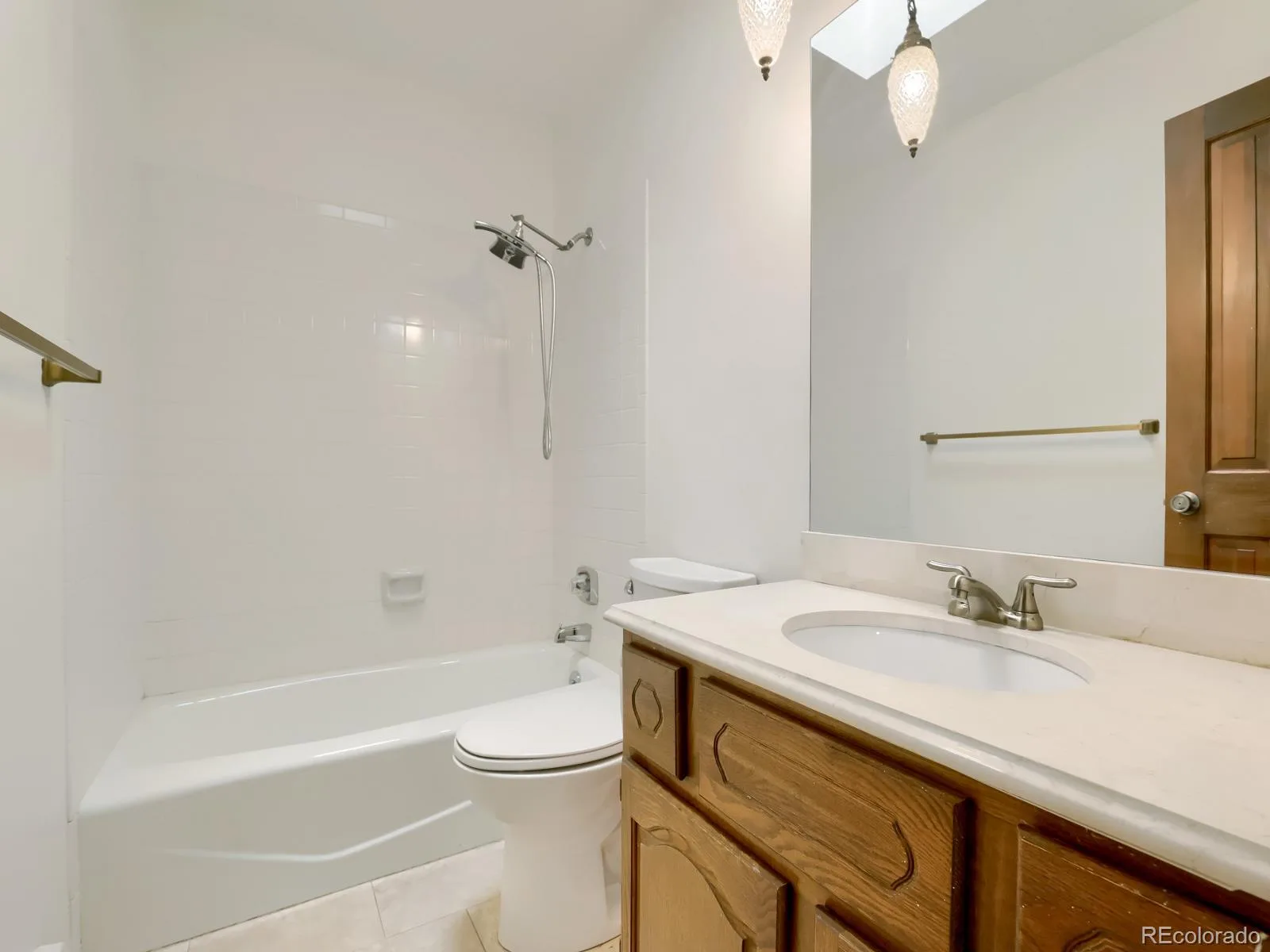 15818 E 8th Circle Aurora CO 80011 | MLS #REC9039387 09302026012756 1600 15