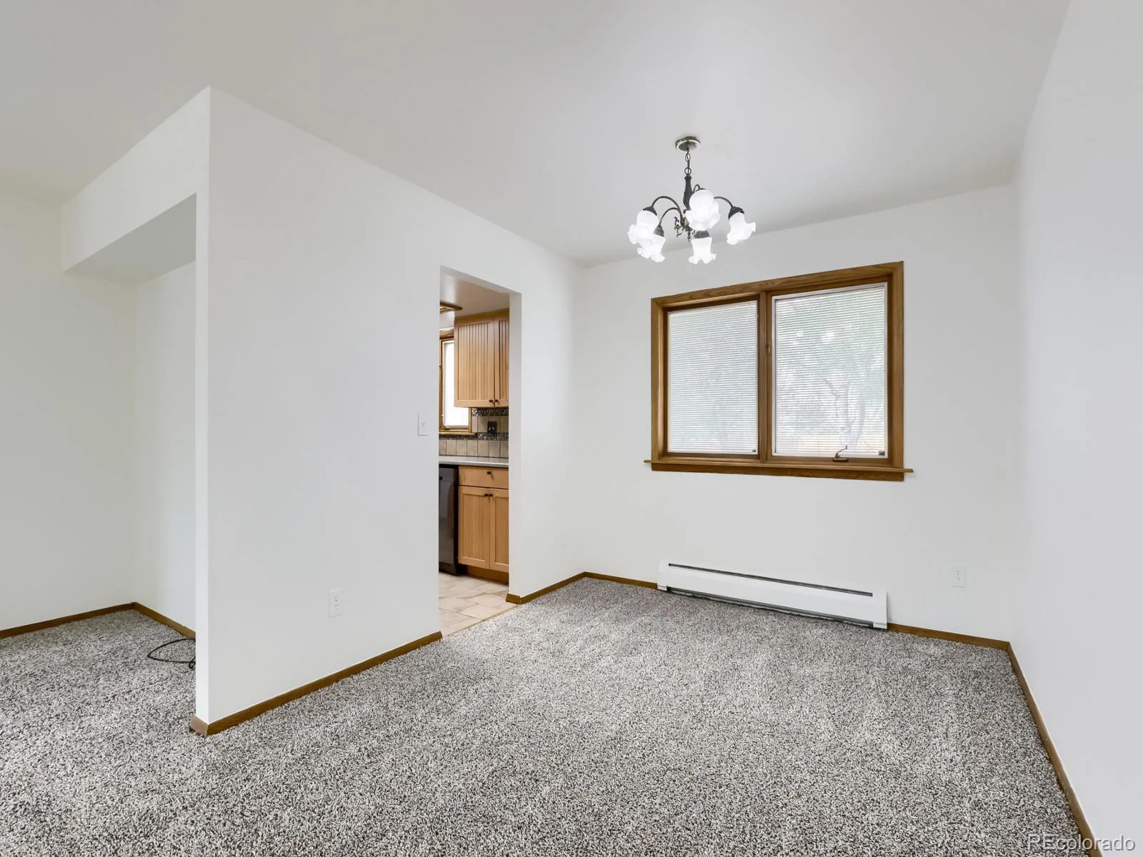 15818 E 8th Circle Aurora CO 80011 | MLS #REC9039387 09302026012756 1600 5