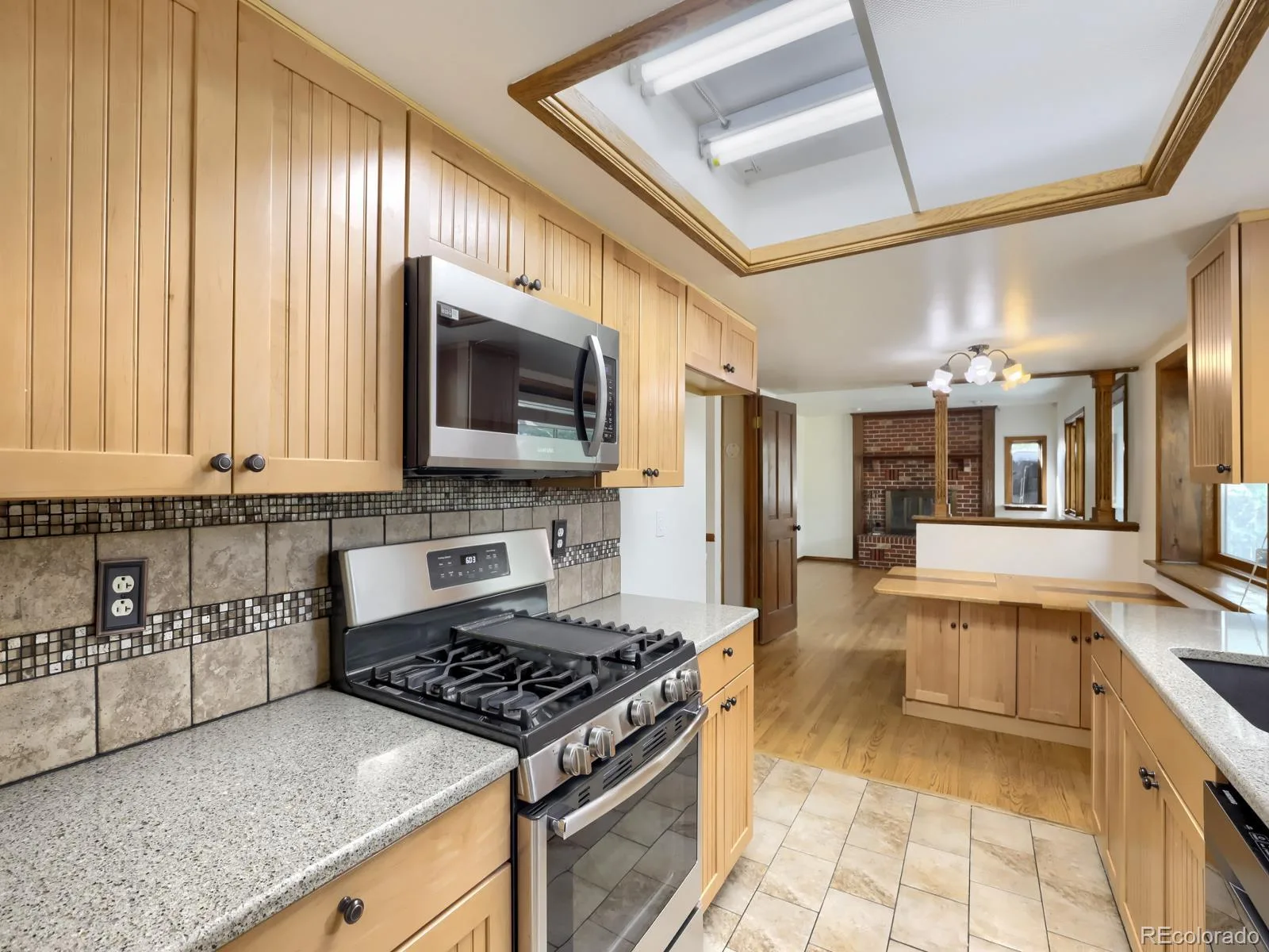 15818 E 8th Circle Aurora CO 80011 | MLS #REC9039387 09302026012756 1600 9