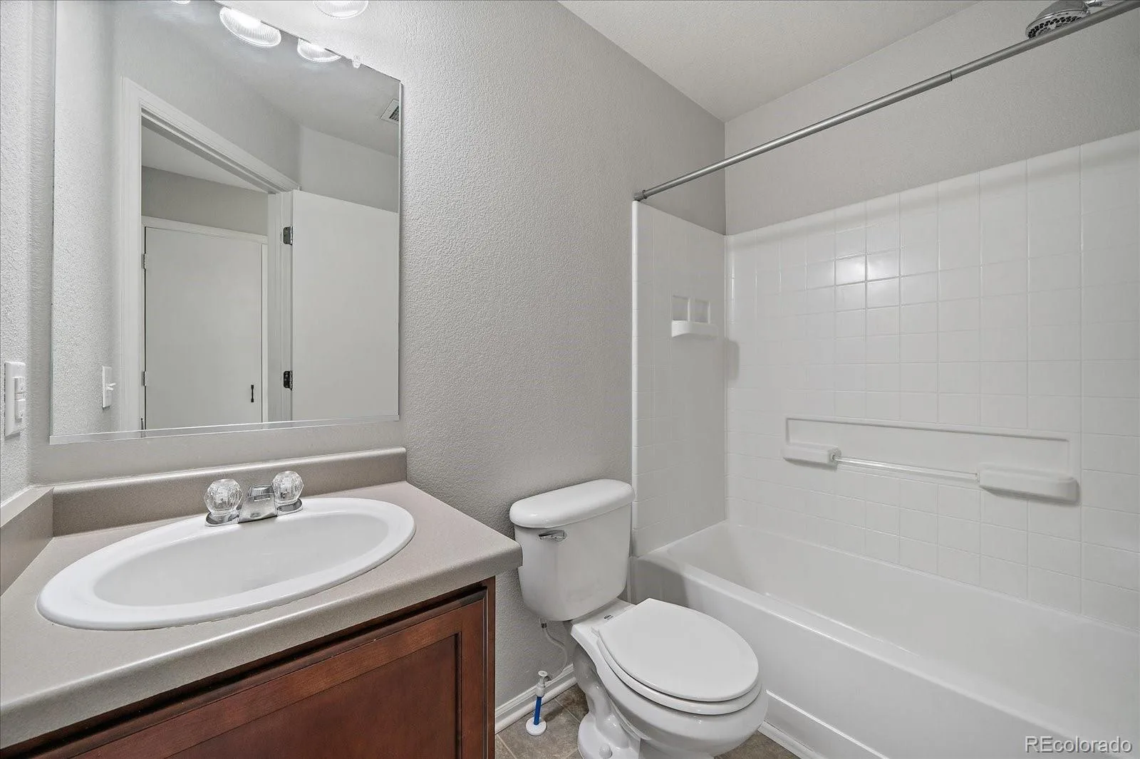8140 E 29th Place Denver CO 80238 | MLS #REC9040090 08182026170835 1600 18