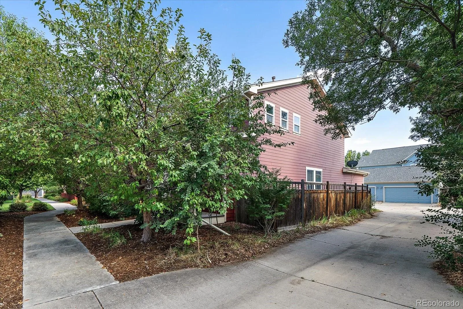 8140 E 29th Place Denver CO 80238 | MLS #REC9040090 08182026170835 1600 21