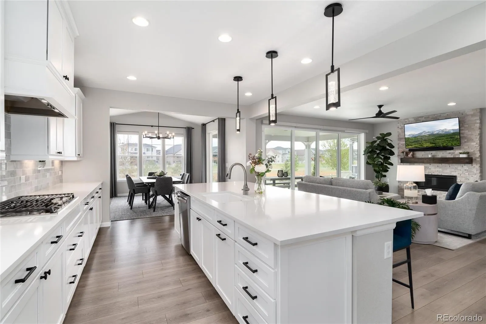 27794 E Davies Drive Aurora CO 80016 MLS #REC9040196 05062026231823 1600 10