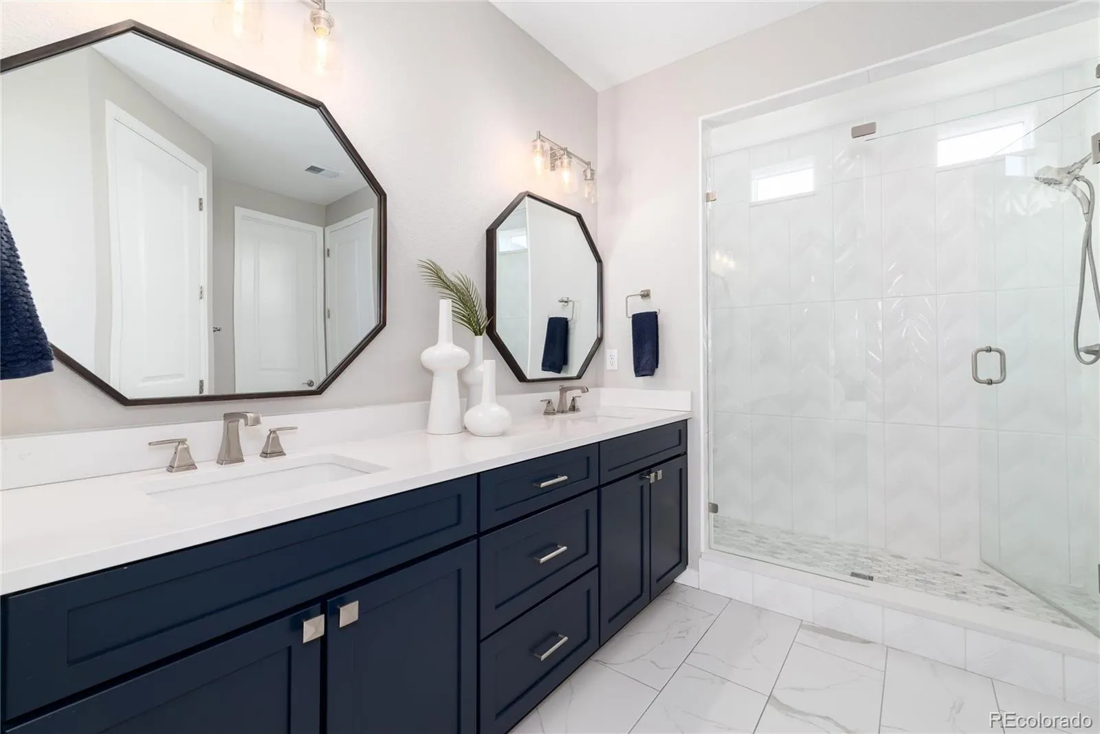 27794 E Davies Drive Aurora CO 80016 MLS #REC9040196 05062026231823 1600 31