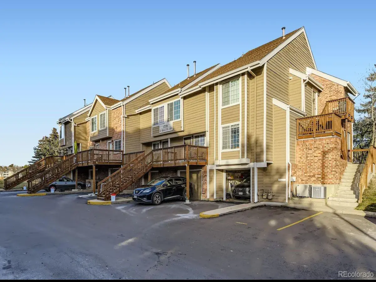 17191 E Baltic Drive #E Aurora CO 80013 MLS #REC9040429 12302025004628 1200 33