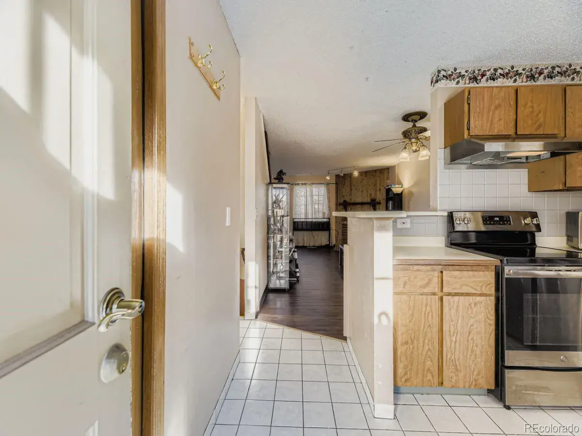 17191 E Baltic Drive #E Aurora CO 80013 MLS #REC9040429 12302025004628 1200 8