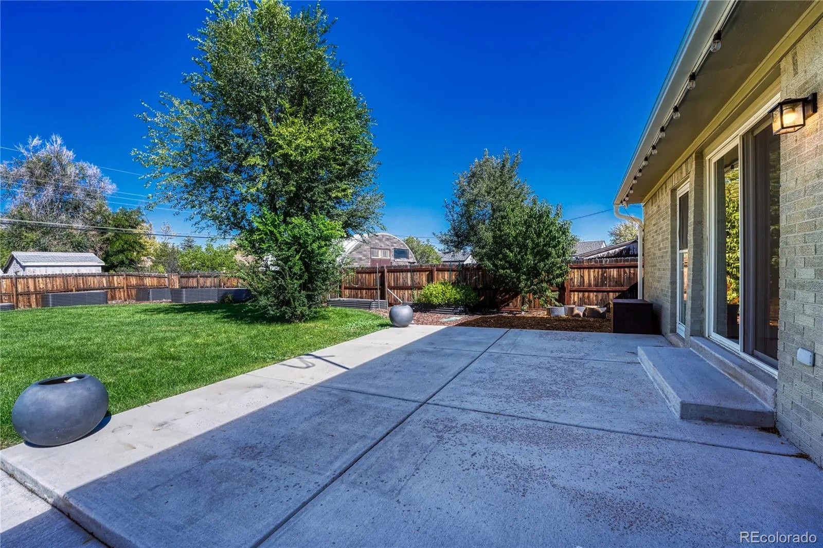 6945 S Clermont Drive Centennial CO 80122 | MLS #REC9041628 10152026234904 1600 34