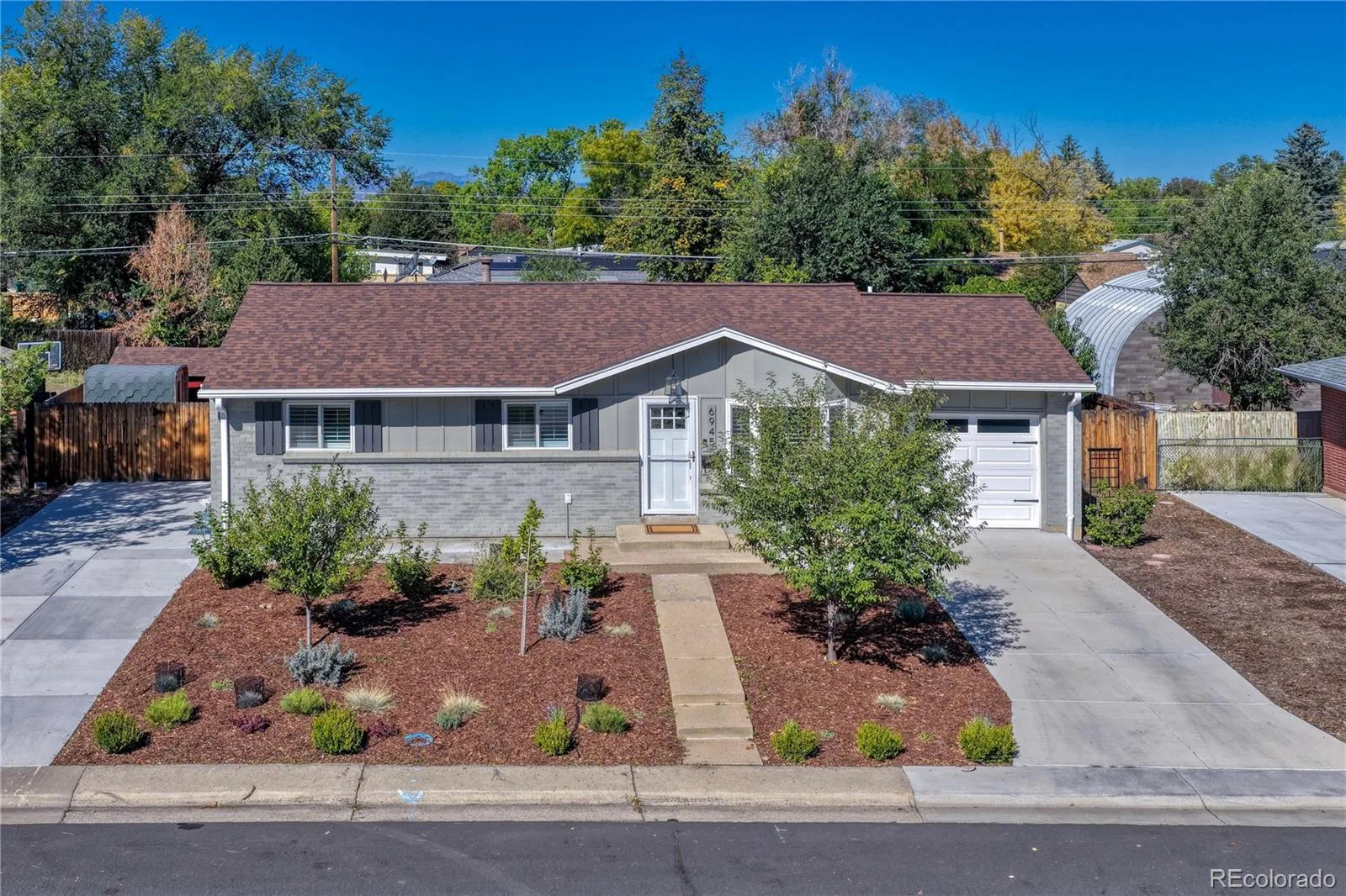 6945 S Clermont Drive Centennial CO 80122 | MLS #REC9041628 10152026234904 1600 43