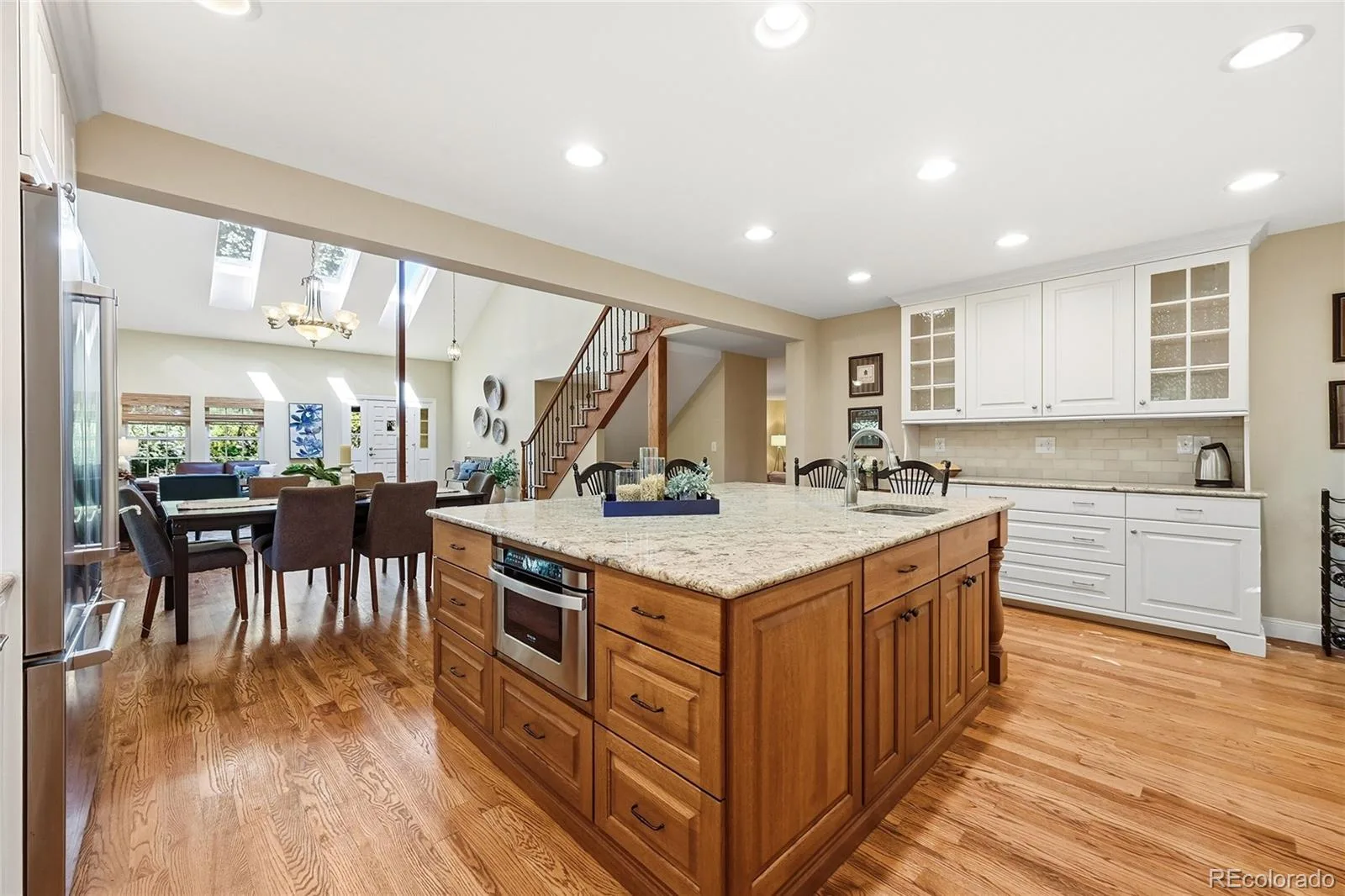 3056 E Hinsdale Avenue Centennial CO 80122 MLS #REC9041926 06182026234346 1600 16
