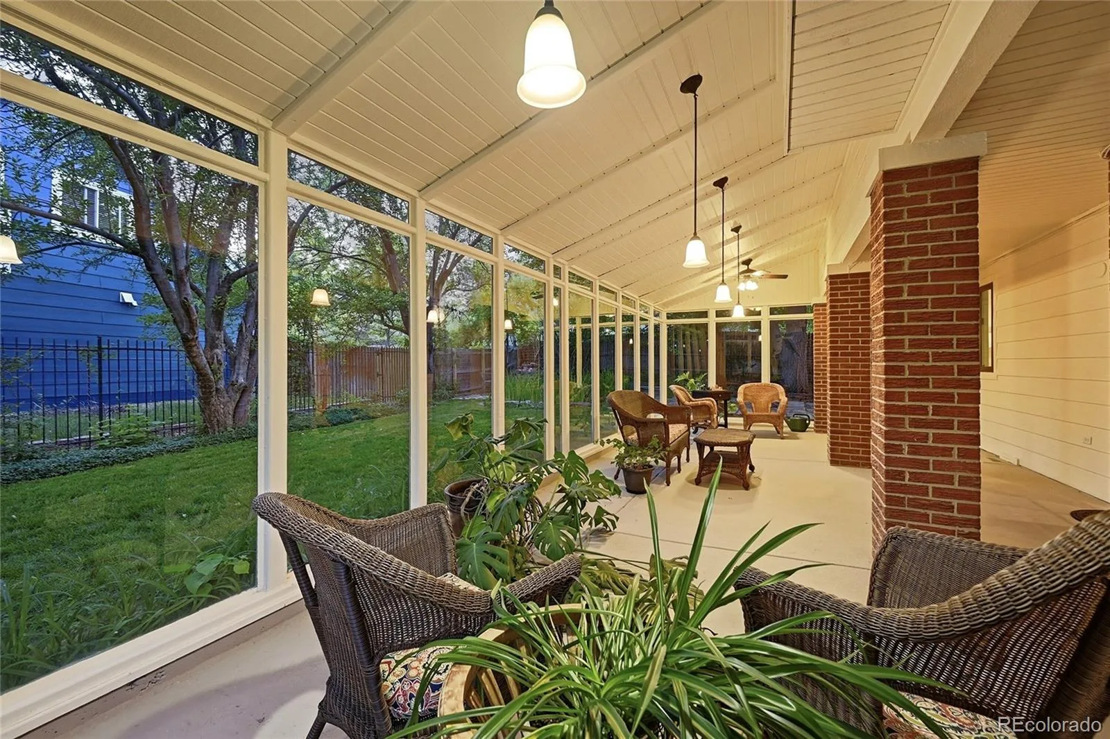 3056 E Hinsdale Avenue Centennial CO 80122 MLS #REC9041926 06182026234346 1600 40