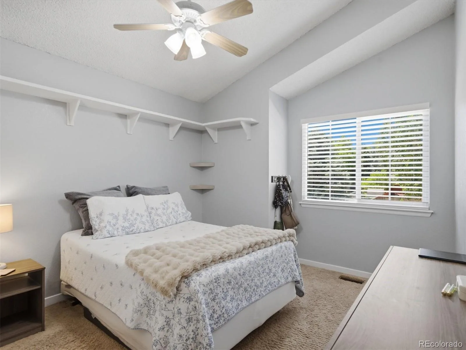 7977 W Morraine Drive Littleton CO 80128 | MLS #REC9042020 06122026174939 1600 19