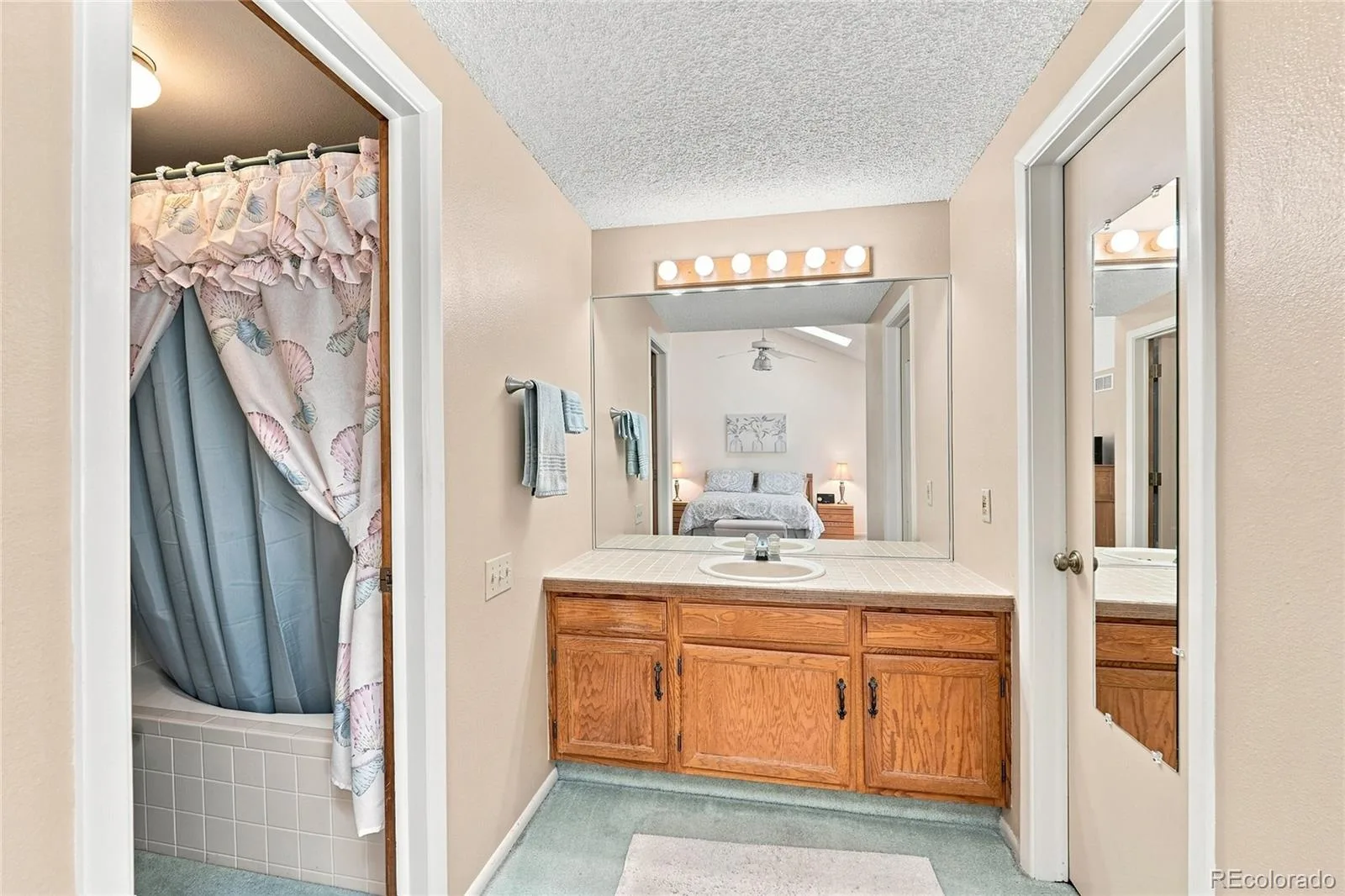 14267 E Quinn Circle Aurora CO 80015 | MLS #REC9042940 08212026194024 1600 18