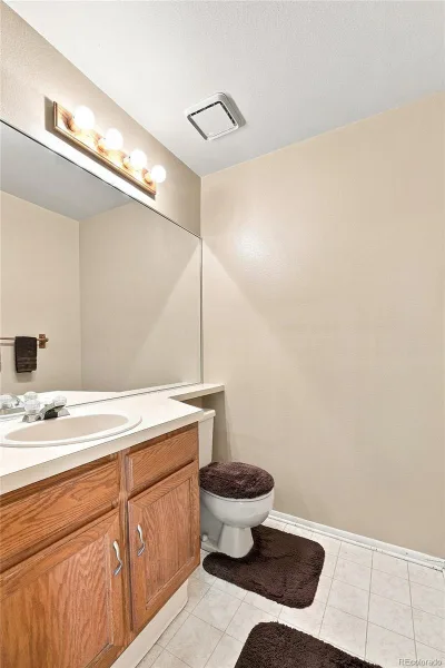 14267 E Quinn Circle Aurora CO 80015 | MLS #REC9042940 08212026194024 800 13