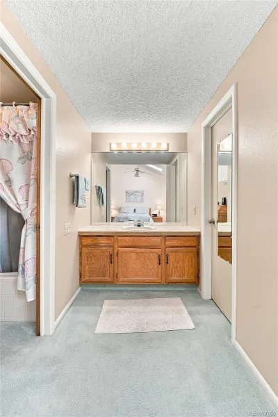 14267 E Quinn Circle Aurora CO 80015 | MLS #REC9042940 08212026194024 800 19