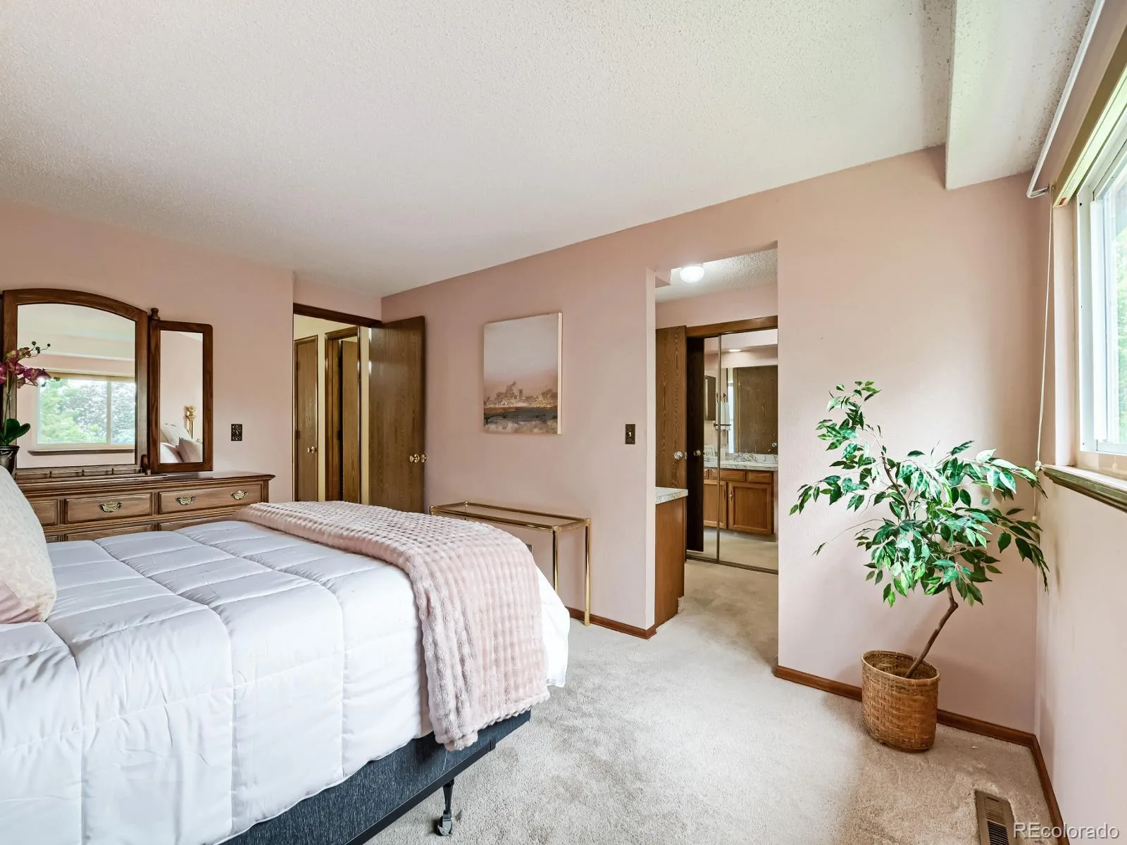 9295 W 92nd Avenue Broomfield CO 80021 | MLS #REC9043190 07302026024506 1600 16