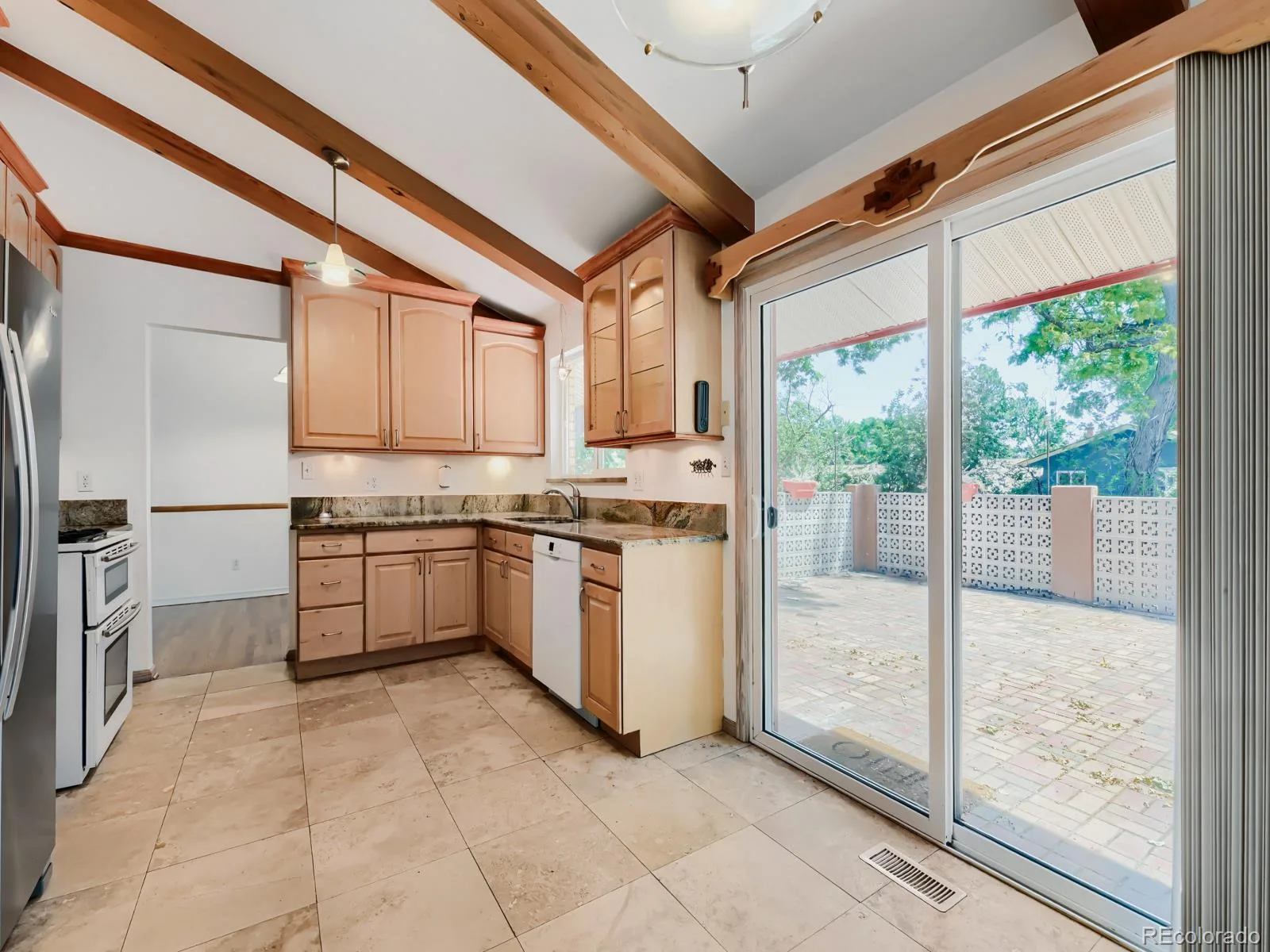 868 S Johnson Court Lakewood CO 80226 MLS #REC9044941 06202026000250 1600 9