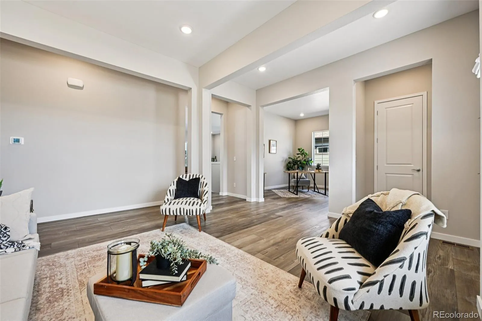 8735 S Quemoy Street Aurora CO 80016 MLS #REC9046442 04102026222243 1600 15
