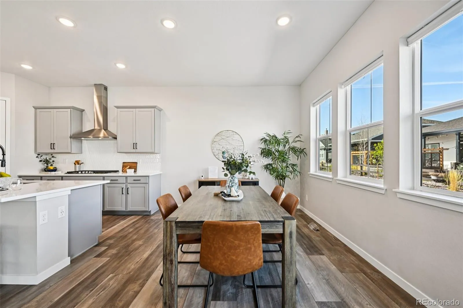 8735 S Quemoy Street Aurora CO 80016 MLS #REC9046442 04102026222243 1600 20
