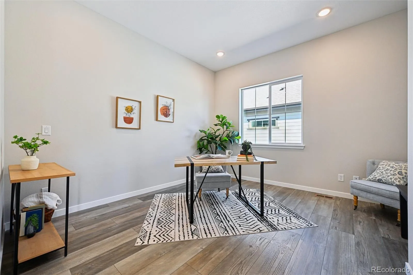 8735 S Quemoy Street Aurora CO 80016 MLS #REC9046442 04102026222243 1600 29
