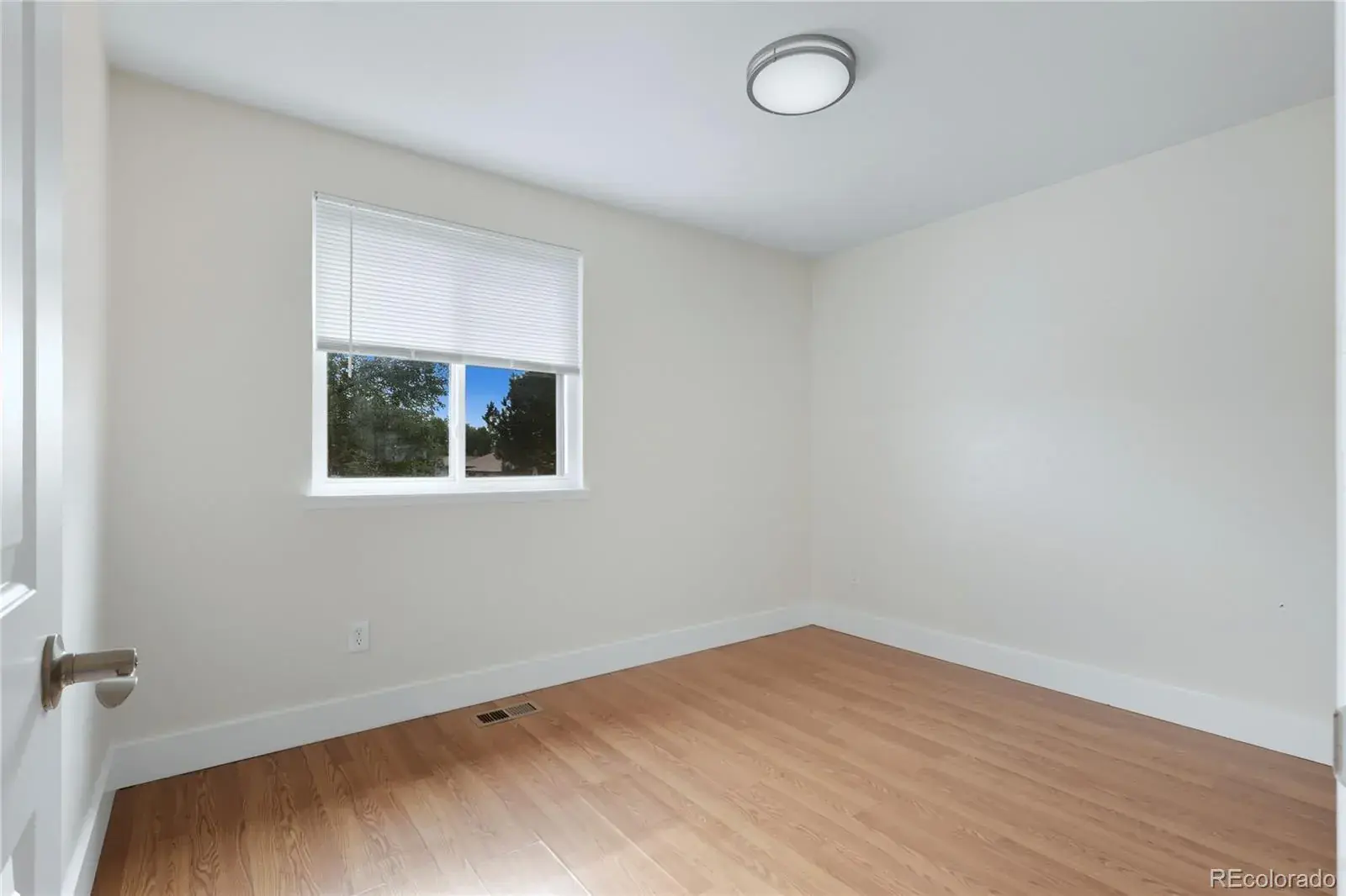 01162026155731 1600 8