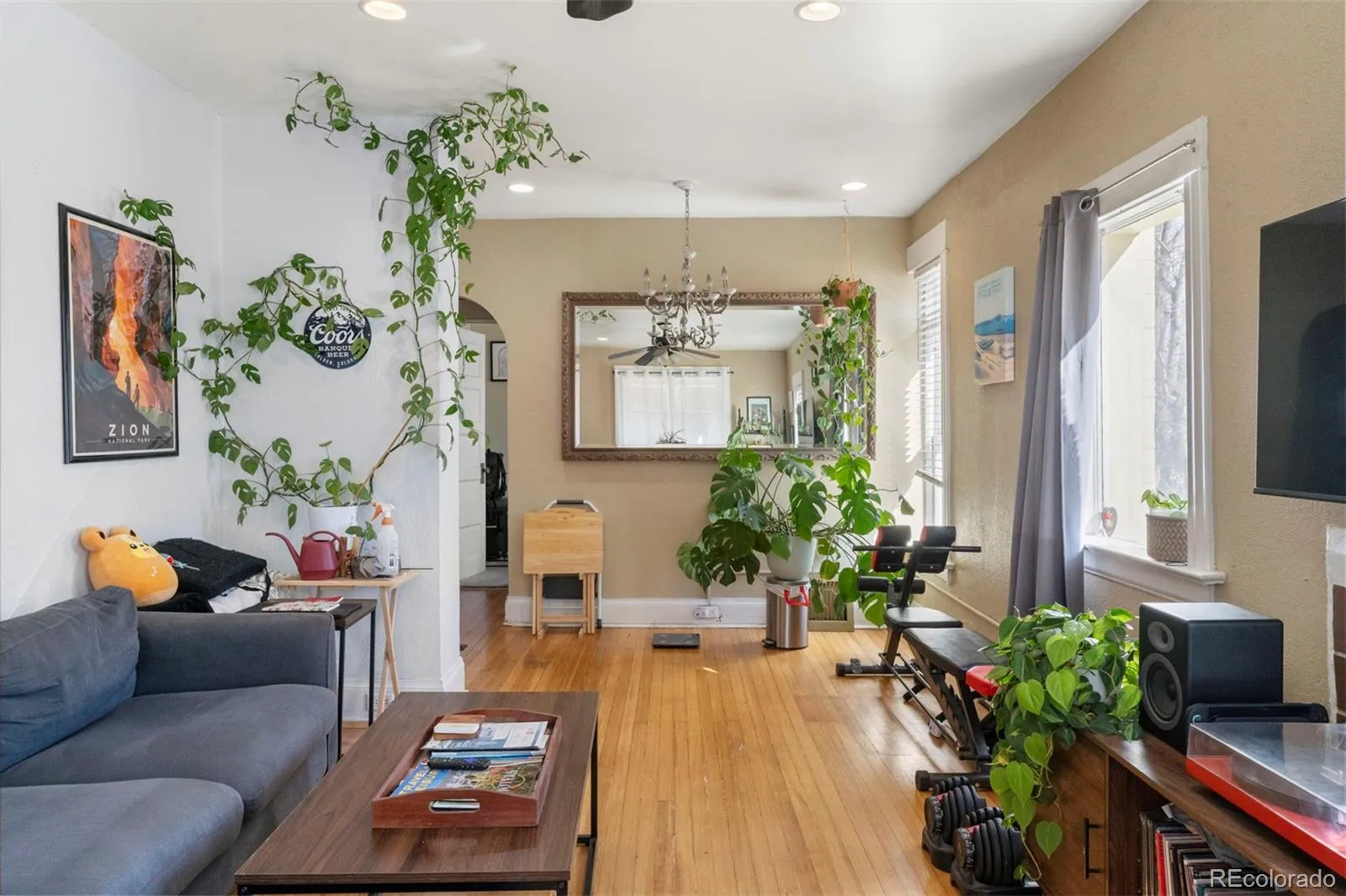 2337 E 12th Avenue Denver CO 80206 MLS #REC9049715 04282026193424 1600 3
