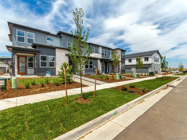 5785 N Jericho Way Aurora CO 80019 | MLS #REC9050566 05162025044642 640 3