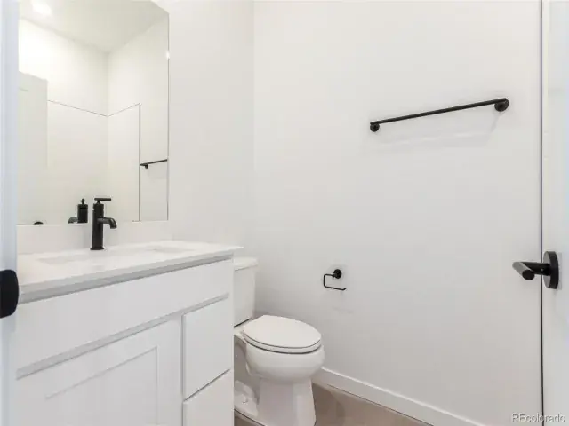 5785 N Jericho Way Aurora CO 80019 | MLS #REC9050566 05162025044642 640 30