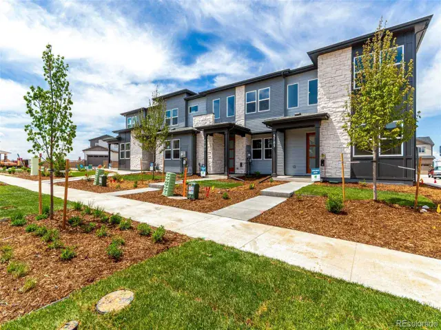 5785 N Jericho Way Aurora CO 80019 | MLS #REC9050566 05162025044642 640 4