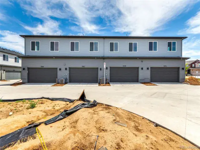 5785 N Jericho Way Aurora CO 80019 | MLS #REC9050566 05162025044642 640 9