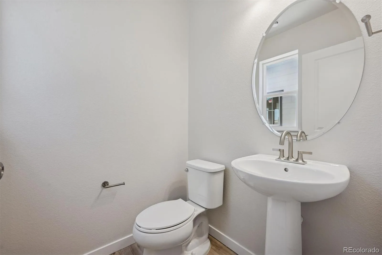 4613 N Versailles Street Aurora CO 80019 | MLS #REC9052158 09242026230848 1600 6