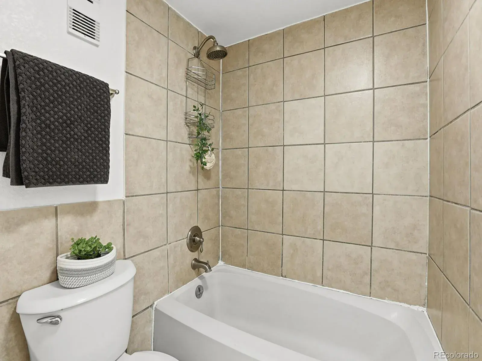 14700 E Kentucky Drive #513 #5 Aurora CO 80012 MLS #REC9053419 02072026220620 1600 14