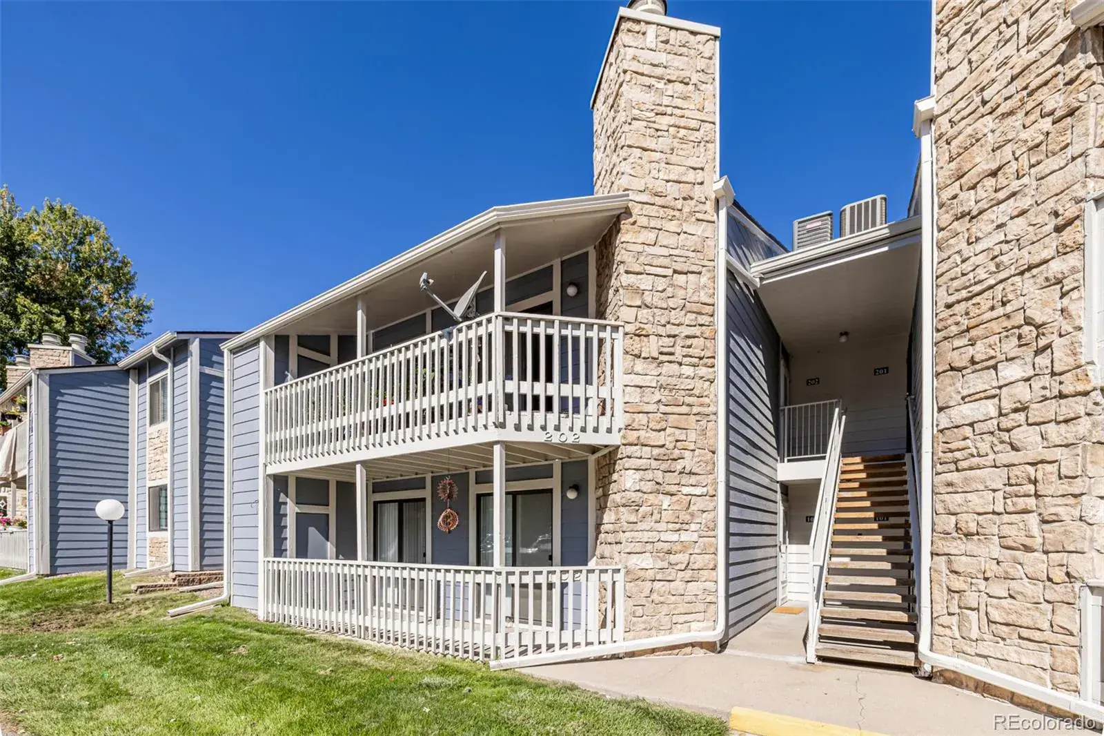 8335 Fairmount Drive #4-102 Denver CO 80247 MLS #REC9053583 03042026174029 1600 16