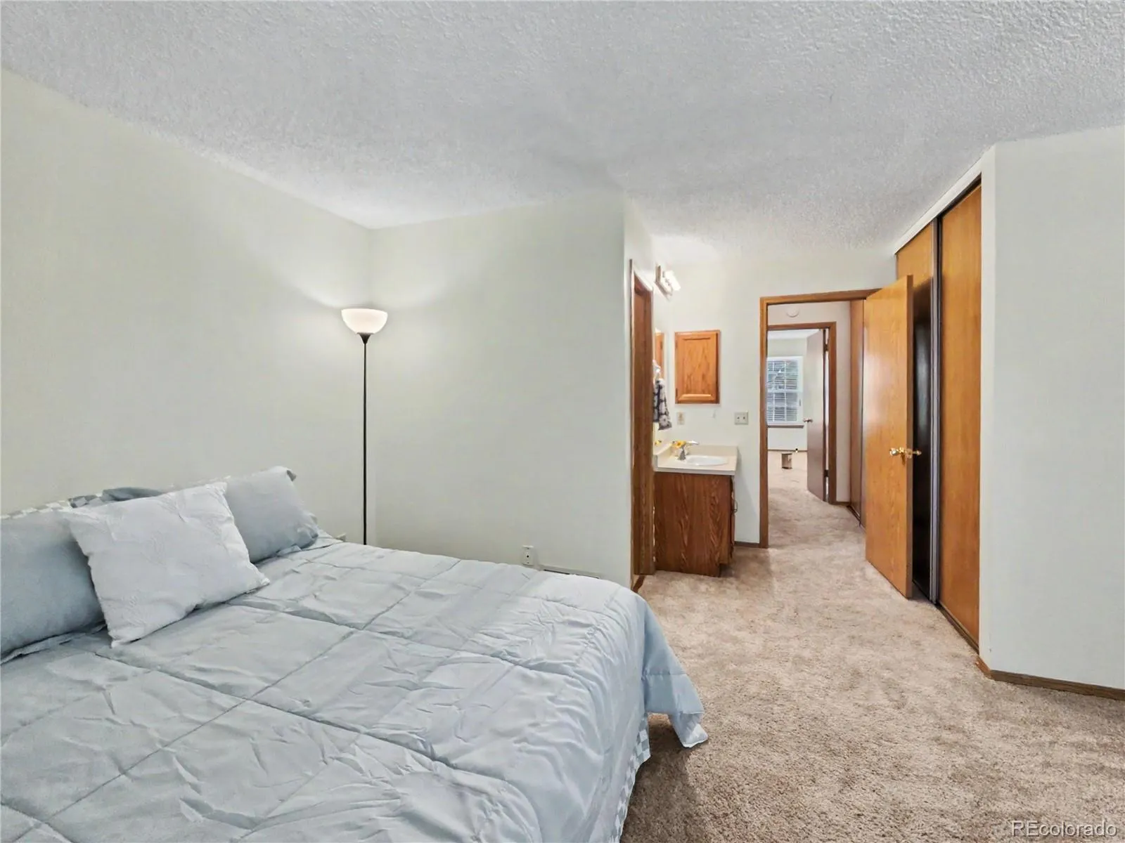 1699 S Trenton Street #8 Denver CO 80231 MLS #REC9053987 05022026060549 1600 25