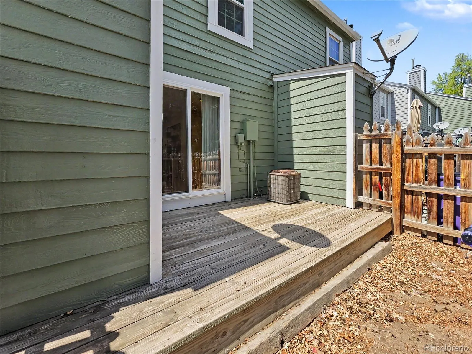 1699 S Trenton Street #8 Denver CO 80231 MLS #REC9053987 05022026060549 1600 27