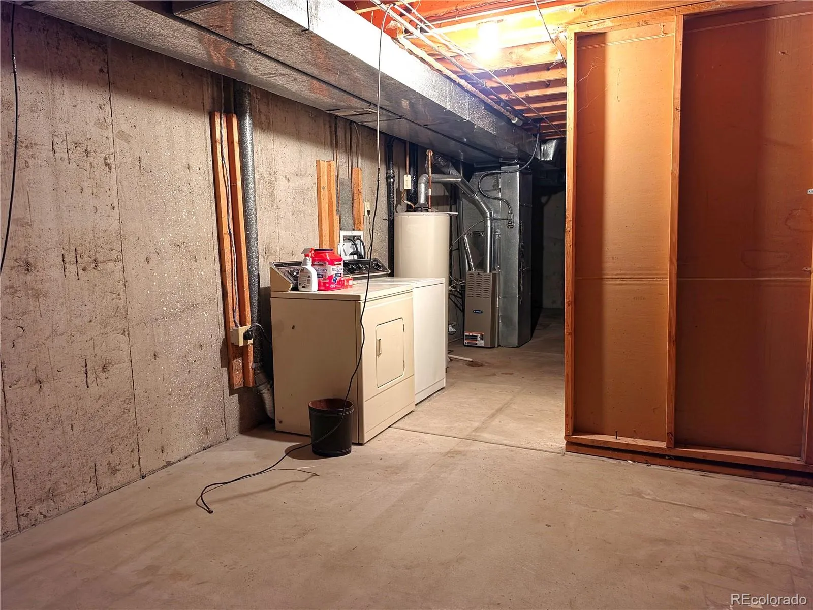1699 S Trenton Street #8 Denver CO 80231 MLS #REC9053987 05022026060549 1600 31