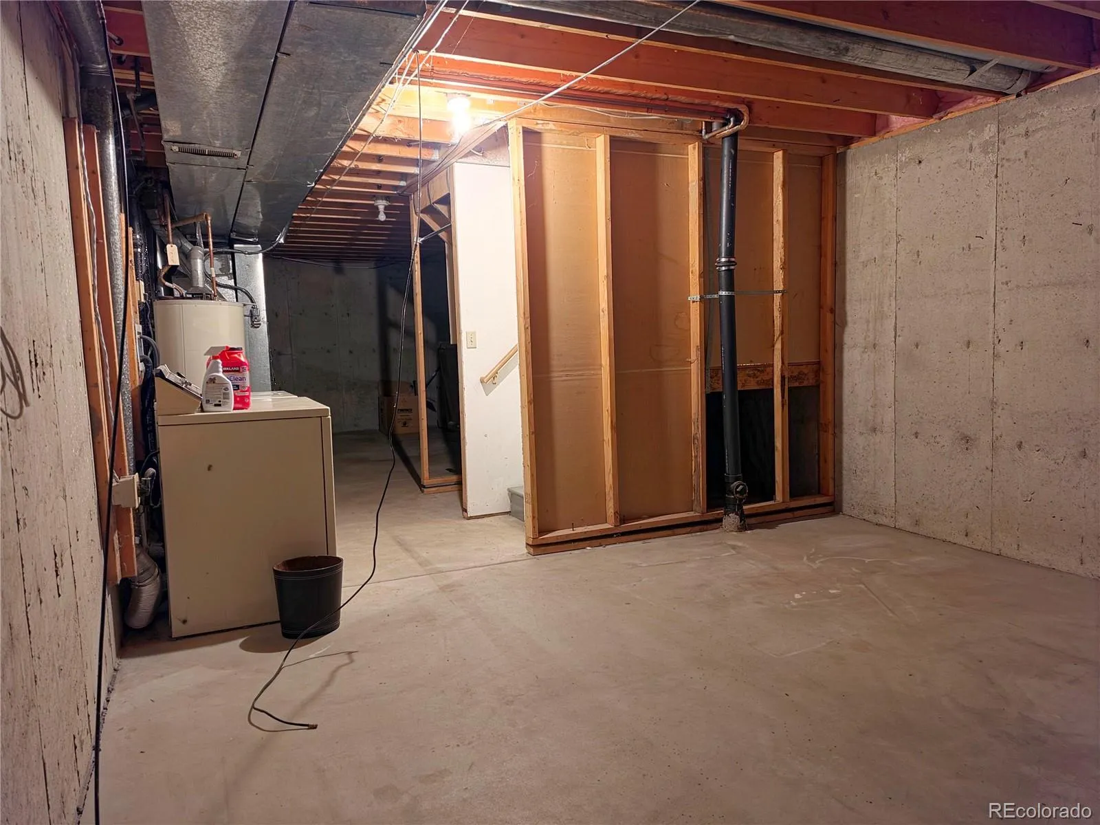 1699 S Trenton Street #8 Denver CO 80231 MLS #REC9053987 05022026060549 1600 32
