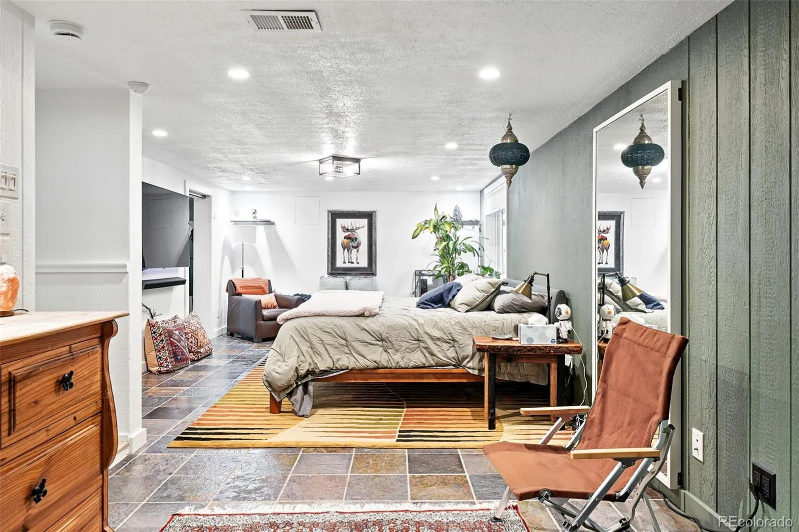 04132026180433 1600 23