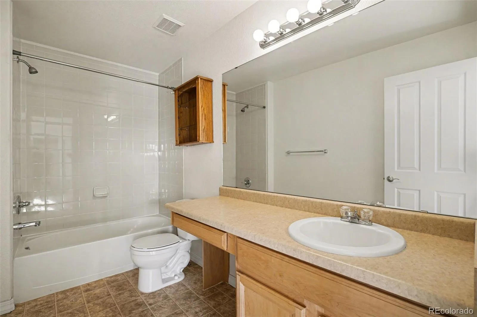 12822 Jasmine Street #E Thornton CO 80602 | MLS #REC9055954 07082026165529 1600 14