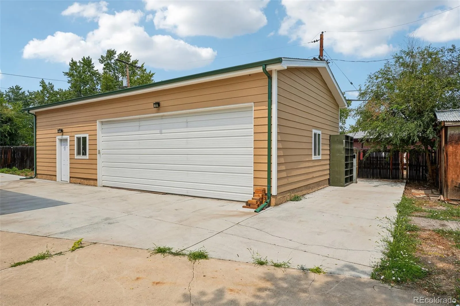 6023 W 62nd Avenue Arvada CO 80003 | MLS #REC9056382 08052026161836 1600 41