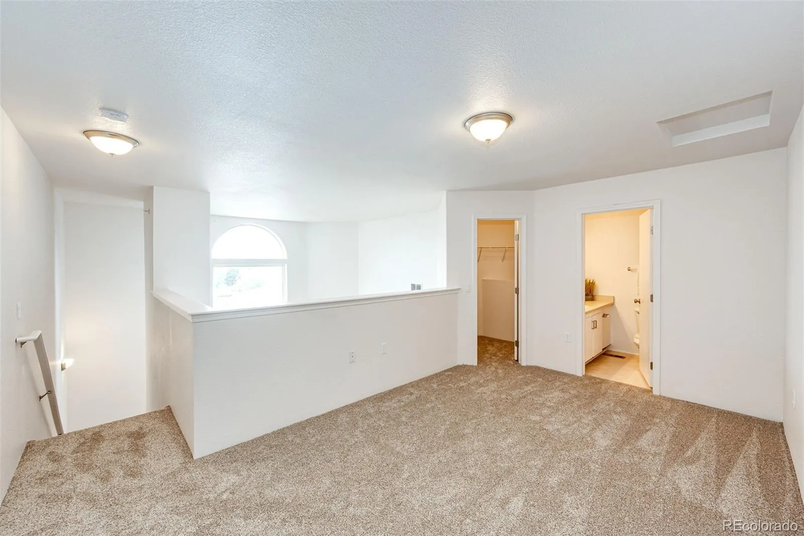 18930 E Warren Circle #D205 Aurora CO 80013 MLS #REC9058087 04162026032148 1600 13