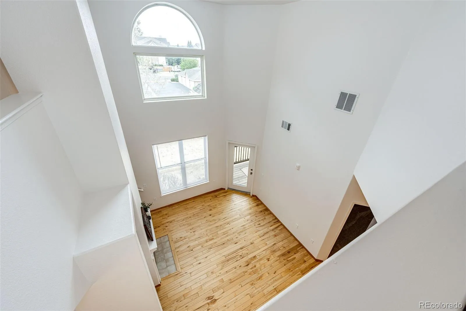 18930 E Warren Circle #D205 Aurora CO 80013 MLS #REC9058087 04162026032148 1600 17
