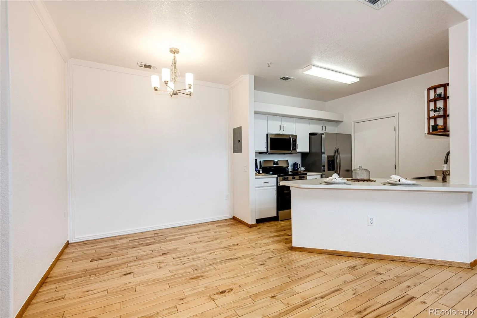 18930 E Warren Circle #D205 Aurora CO 80013 MLS #REC9058087 04162026032148 1600 4