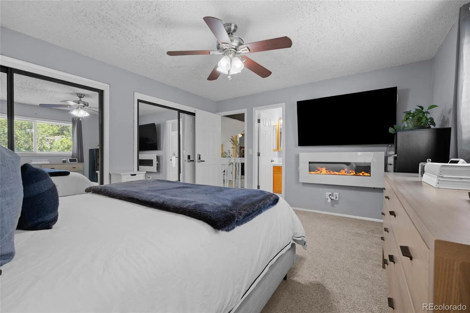 6209 S Lee Street Littleton CO 80127 | MLS #REC9058352 07202026030407 1600 25
