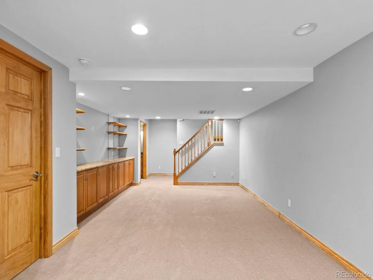 42 S Ulster Street Denver CO 80230 | MLS #REC9059511 08202026140730 1200 38