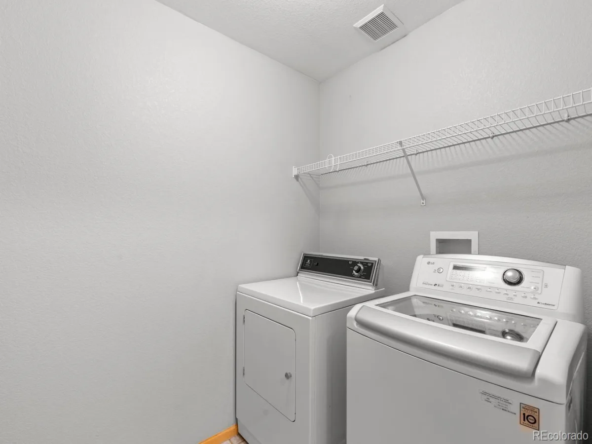 42 S Ulster Street Denver CO 80230 | MLS #REC9059511 08202026140730 1200 44