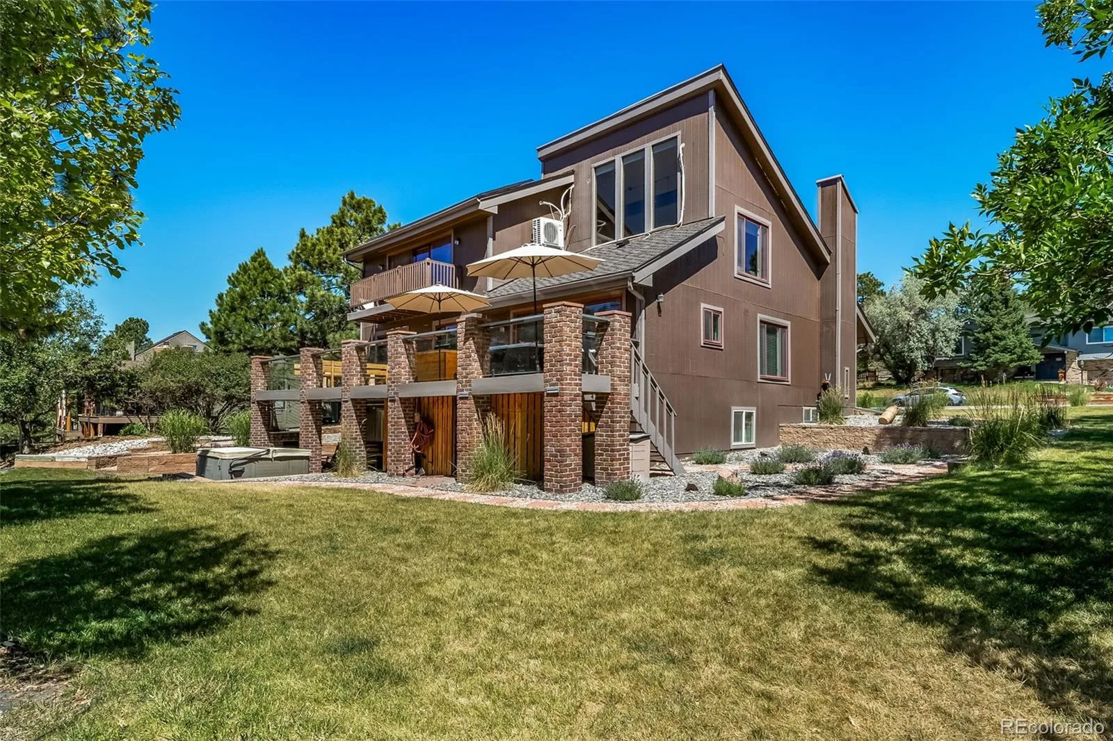 8238 Lakeshore Drive Parker CO 80134 | MLS #REC9060130 07172026164753 1600 40