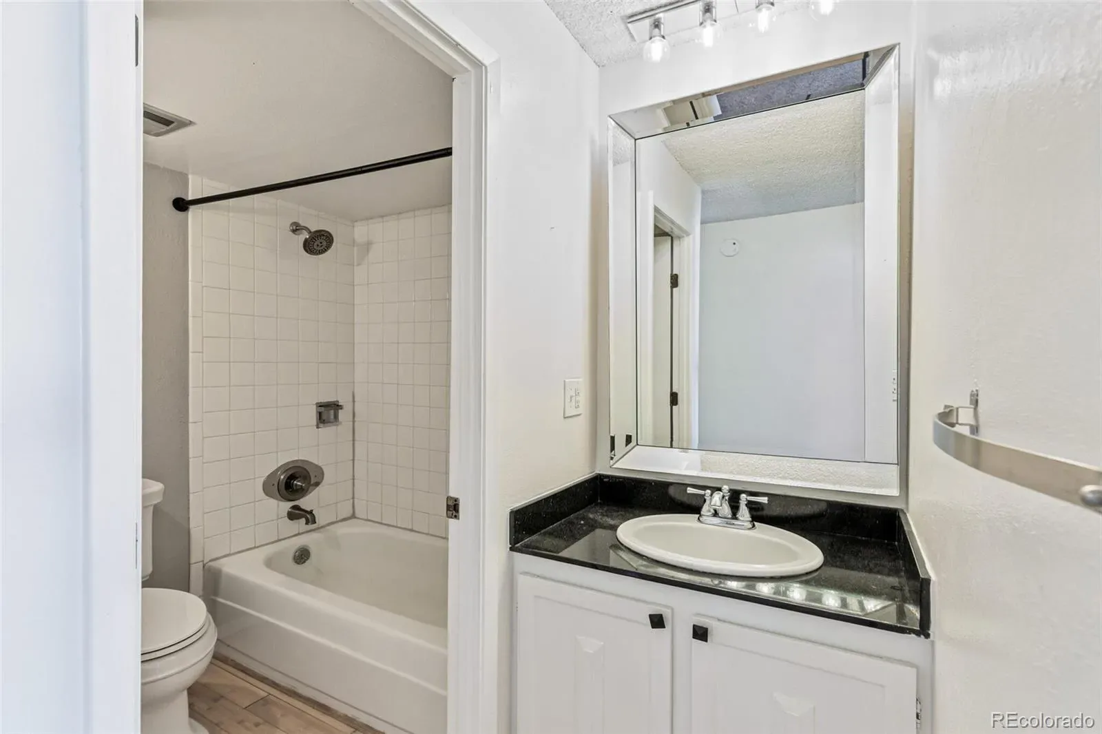 03252026071936 1600 9