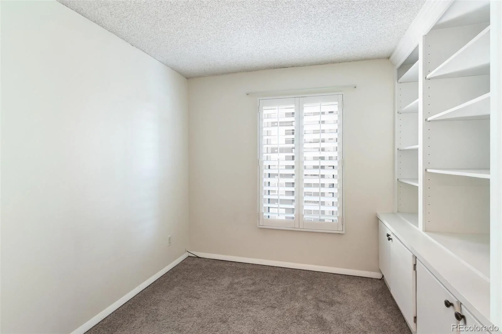 2 Adams Street #910 Denver CO 80206 MLS #REC9060163 06032026024909 1600 12