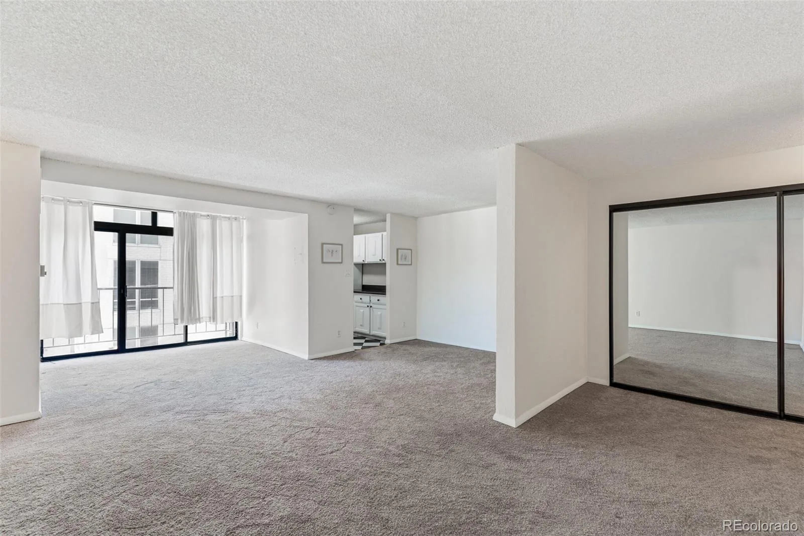 2 Adams Street #910 Denver CO 80206 MLS #REC9060163 06032026024909 1600 4