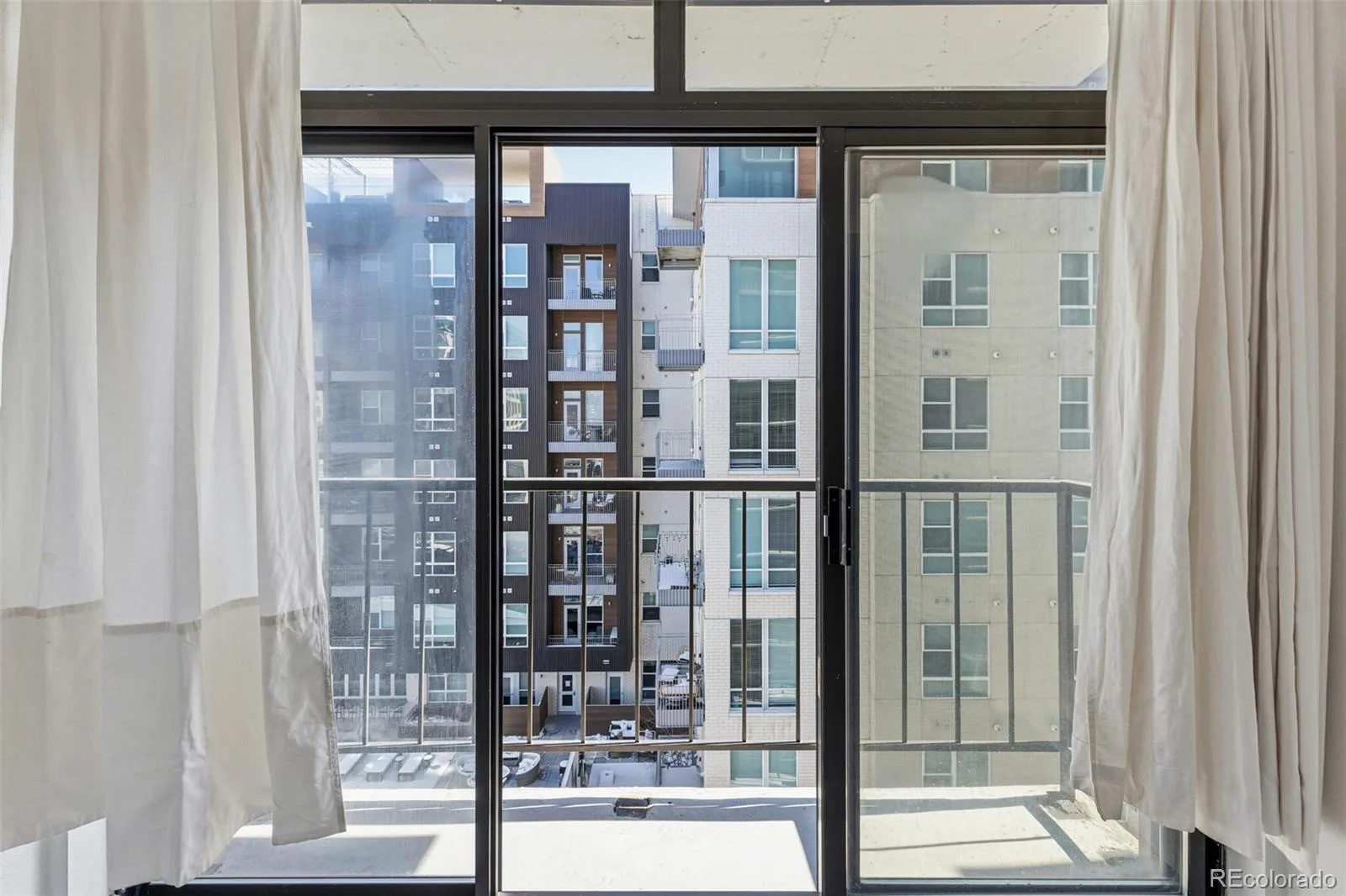 2 Adams Street #910 Denver CO 80206 MLS #REC9060163 06032026024909 1600 7