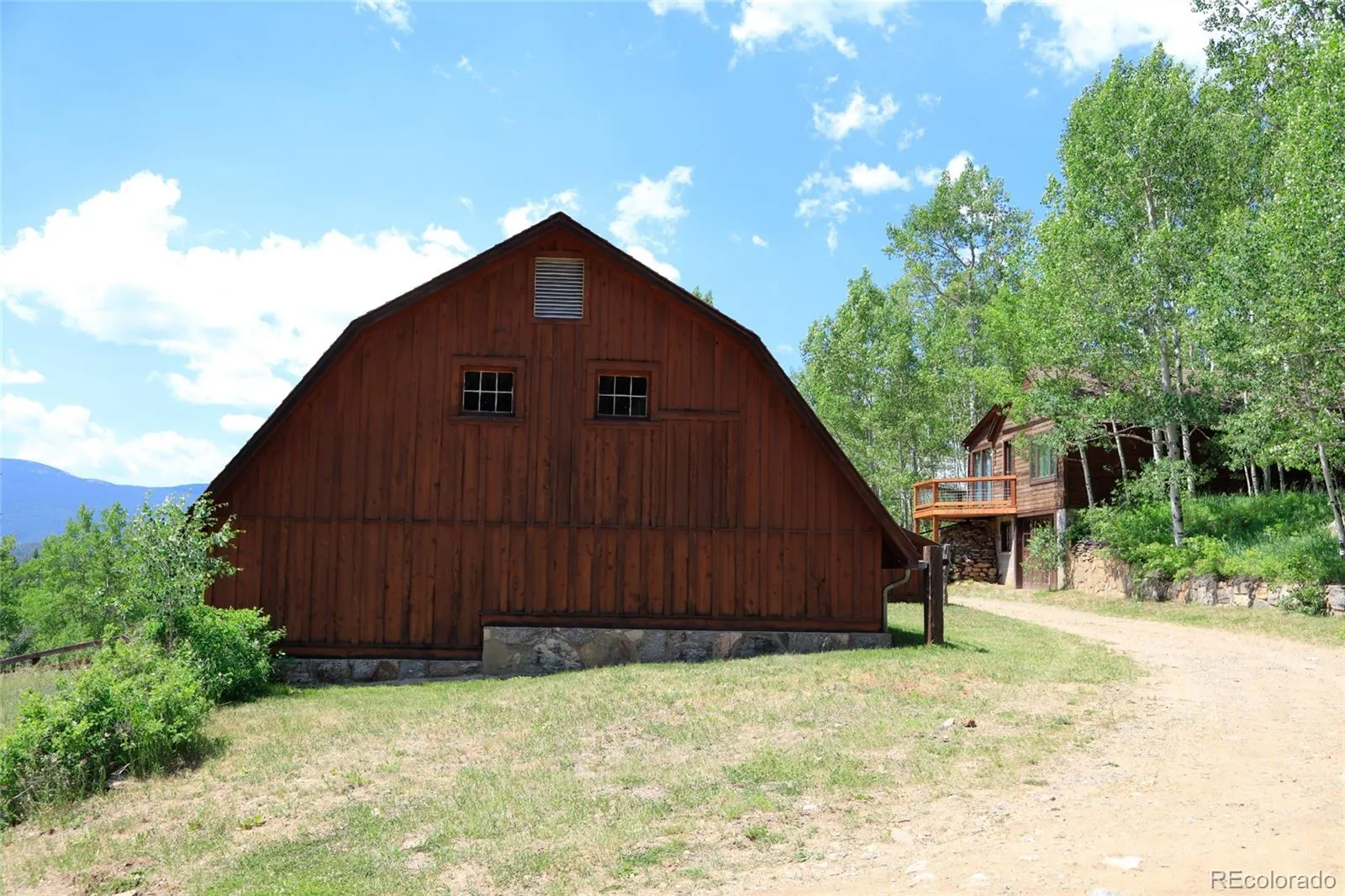 950 Corral Creek Road Evergreen CO 80439 | MLS #REC9060728 05012026043823 1600 21